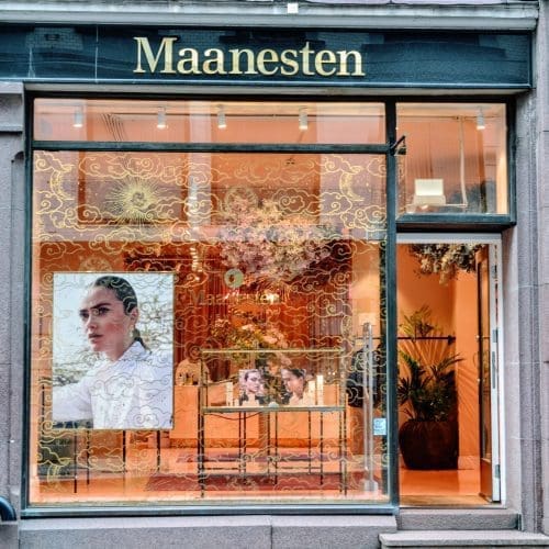 Maanesten