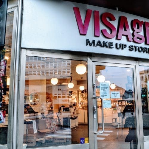 Visage Make Up Store